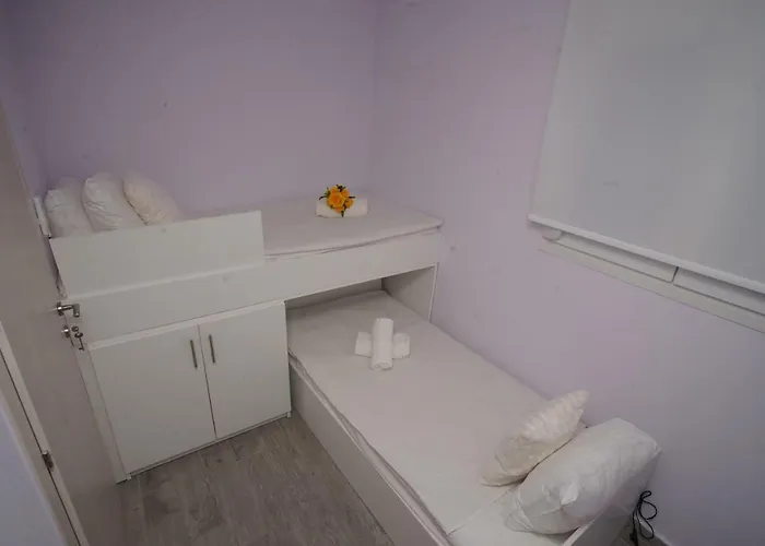 Akti Alegra In Front The * Néos Marmarás